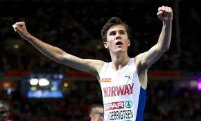 Can't tell where you've seen any dirt. Jakob Ingebrigtsen Beats World Record Holder In Dusseldorf Fast Running