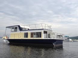 Houseboats in tennessee by myboatsforsale.com, part of the equinenow.com, llc group of websites. 1969 Nautaline Houseboat Powerboat For Sale In Connecticut