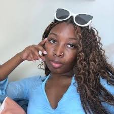 Courtney Seay's Instagram, Twitter & Facebook