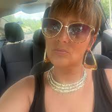 You know a kid is bad when they 4 and eat takis