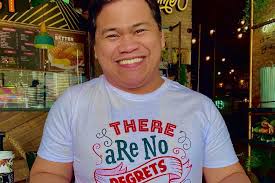 Ogie Diaz, inalala ang 'good memories' sa 'panganay' na si Liza Soberano