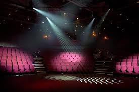 Join facebook to connect with matt dann and others you may know. The Fabulous Theatre Picture Of Matt Dann Theatre Cinema South Hedland Tripadvisor