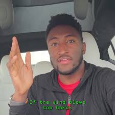 This is how EVs are getting wrecked 😱