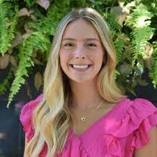 Mollie Macdonald's Instagram, Twitter & Facebook