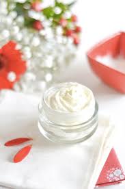 Diy Creme Visage 3 Ingredients Video Creme Visage Maison Creme Visage Creme Hydratante Visage