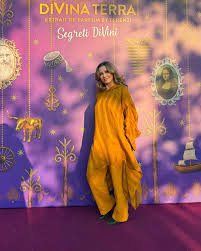 Image result for tbn:ANd9GcRmYf2dtyy8Dq4htbAGR1pEnM0KGyJ7K_cj2oBpKCKF-Jf3X9gbhEDw7KA:https://www.svetlana-kopylova.ru/foto/Fotoalbom/images/IMG_1677.jpg