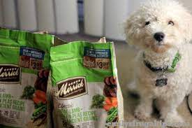 Merrick Classic Dog Food Review Bestdogever Easily Digestible Dog Food Emily S Frugal Tips Dog Food Reviews Dog Food Recipes Merrick Dog Food