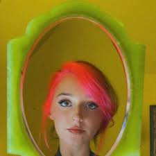 Tess Perry (@tessperrymusic) • Instagram photos and videos