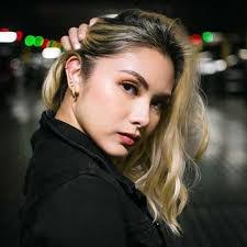 Ashley Rivera's Instagram, Twitter & Facebook