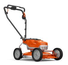 It boasts dual 20v power, 3 cutting heights, and one of the best battery levels around, giving you 5,500 square foot of cutting on a single charge. 2