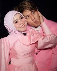 Berikut doa dan harapan dari ustaz subki. 10 Perjalanan Cinta Rizky Billar Lesti Kejora Mau Menikah
