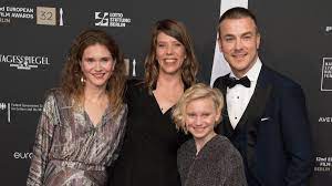 Watch systemsprenger full free movies online hd. Acht Lolas Systemsprenger Raumt Beim Filmpreis Ab Zdfheute