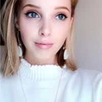 Emily Langley's Instagram, Twitter & Facebook