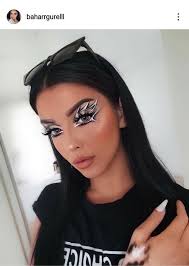 U are Amazing adlı kullanıcının makeup panosundaki Pin