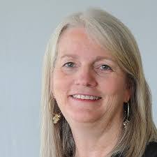 Susan Nadeau's Instagram, Twitter & Facebook