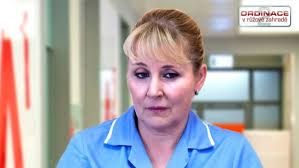 Představitelka sestry zuzany (49), herečka veronika gajerová, přišla o manžela kvůli své konkurentce ze seriálu ordinace v růžové zahradě, tereze kostkové (35). Chudak Gajerova Z Ordinace Tercem Pomluv A Zavisti Co Se Deje Ahaonline Cz