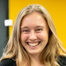 Bright Idea: This Natural Glow Stick Doesn't Pollute