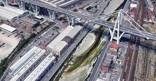 Ponte morandi, vertici autostrade lasciano la cerimonia su richiesta dei familiari delle vittime. Genova Storia Del Ponte Morandi Dalle Polemiche Al Crollo Il Sole 24 Ore