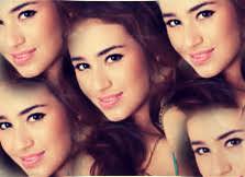 ARTIS BIDADARI AGESH EILEEN PALMER: New Favorite Star: Agesh Palmer