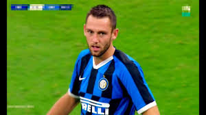Il marque son premier but en serie a le 11 septembre 2016, lors du déplacement. Stefan De Vrij Vs Lazio 25 09 2019 19 20 Hd 720p Byè½©æ—— Youtube