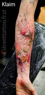 Dinosaur sketch dinosaur dig dinosaur fossils dinosaur illustration illustration art dreamworks amazing beasts all dinosaurs dinosaurs. 22 Incredible Watercolour Tattoos By Klaim Smashcave Abstract Flower Tattoos Street Tattoo Watercolour Tattoos