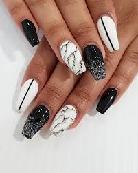 5 étoiles sur 5 (97) 15,95 €. 1001 Modeles De Manucure Noire Parfaits Pour L Hiver