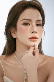 Diệp Lâm Anh trước khi có bạn trai