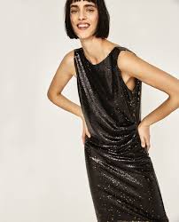 A Black And Gold Sequined Tube Dress With Subtle Draping And An Open Back Night Out Dress Long Dresses Casual Maxi Short Dresses Casual