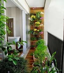 73 Minimalistische Terrassenideen Mit Minimalistischem Pflanzengarten Margaret Ellison Interiors Kleiner Balkon Garten Kleine Hinterhofgarten Kleines Balkon Dekor