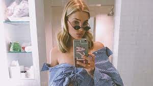 How to take your own instagram photos (how to take good outfit pictures) my website click here how i take instagram pictures of myself at home | doing me diaries hey guys, todays video is the first one out of my doing me. 10 Cool Places To Take Instagram Pics Indoors When The Weather Sucks