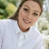 Shayla Lane's Instagram, Twitter & Facebook