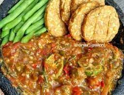 39 resep sambal lalap daun singkong ala rumahan yang mudah dan enak dari komunitas memasak terbesar dunia! 3 Resep Sambal Terasi Pedas Enak Disantap Dengan Daun Singkong