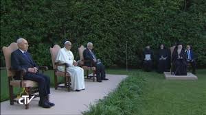 Nie zamierza ich zabić, lecz upokorzyć. P Michael Brehl Ha Chiesto Che I Redentoristi Rimangono Uniti In Preghiera Con Il Papa Old News Italian