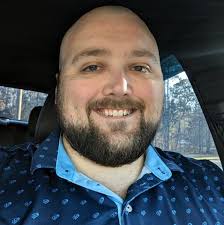 How the hell does Netflix get the Naruto dub before Crunchyroll 😂😂 I  moved over from funimation and I haven't finished it yet because I don't  want to watch the sub… looks