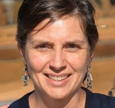 Natalie Akins's Instagram, Twitter & Facebook