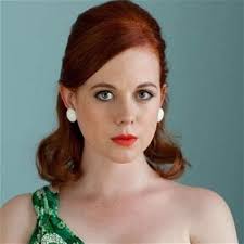 Zoe boyle (1989 1 ocak doğumlu) dizi lavinia swire gibi rolleriyle tanınan i̇ngiliz oyuncu downton abbey ve trinity ashby üzerinde sons of anarchy. Zoe Boyle Bio Height Weight Age Measurements Celebrity Facts