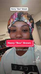 Mandy Henry's Instagram, Twitter & Facebook