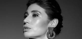 María paz grandjean cárdenas (santiago de chile, 10 de diciembre de 1974) es una actriz chilena de teatro y televisión. Actriz De Los Pincheira Realiza Elegante Desnudo Para Revista Viernes A Los 42 Anos Tv Y Espectaculo Biobiochile
