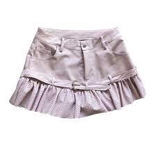 Mini skirt girlz