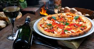 Quel Vin Boire Avec Une Pizza Accords Mets Et Vins Pizza Plat