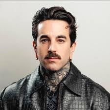 Emmanuel Madrigal's Instagram, Twitter & Facebook