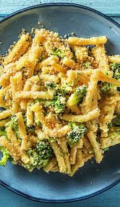 Schnelles Veggie Mac N Cheese Rezept Hellofresh Rezept Mac N Cheese Rezept Rezepte Brokkoli Rezepte Vegetarisch