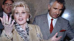 Spends $300 a month while a schoolgirl in switzerland. Testament Von Zsa Zsa Gabor Angeblich Verschwunden Stern De