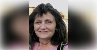 Debra Oates's Instagram, Twitter & Facebook