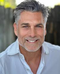 Happy Monday !!! New week new goals!! Let's go!! @suelingart suelingart  photo !!!!