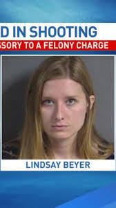 Lindsey Beyer's Instagram, Twitter & Facebook