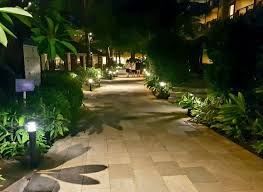 The perfect way to enhance your home's landscape, adds charm and elegance while increasing safety during the nighttime hours. Dream Yard Team On Twitter Walkway And Outdoor Lighting Ideas Landscaping Garden Sideyard Walkway Landscapes