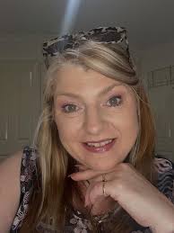 Transforming makeup routine to 10 minutes or less