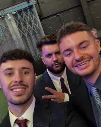 Brad Davies (@braaddavies) • Instagram photos and videos