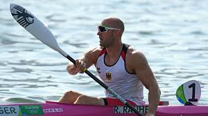 Tokyo (ap) — ronald rauhe of germany set an olympic canoe sprint milestone saturday, and lisa carrington of new zealand just missed another in her otherwise splendid tokyo games. Kanu Ronald Rauhe Im Zwiespalt Zwischen Gold Traum Und Familie Eurosport